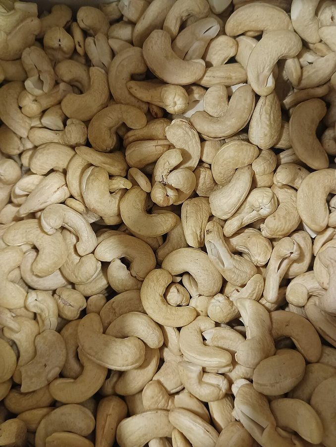 East End Broken Cashew 1kg